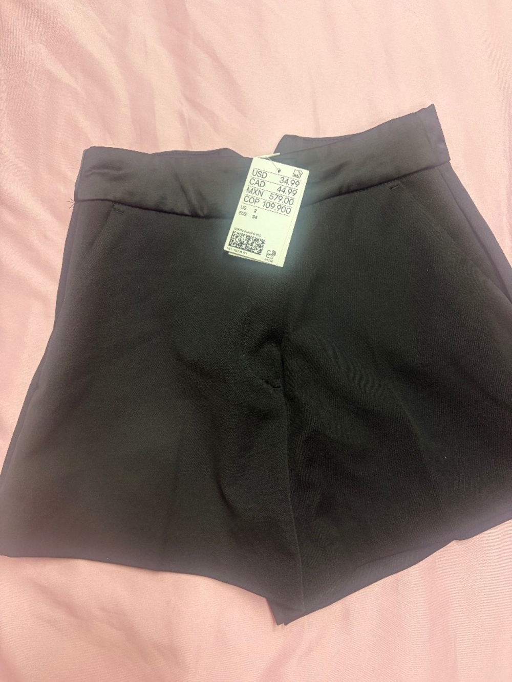 H&M Black High Waisted Tailored Shorts Size 2 NWT